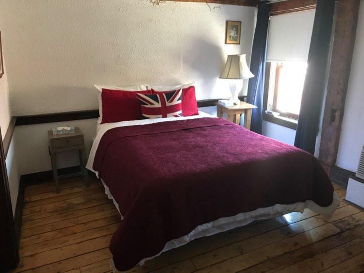 The Olde Angel Inn Niagara-on-the-Lake Εξωτερικό φωτογραφία