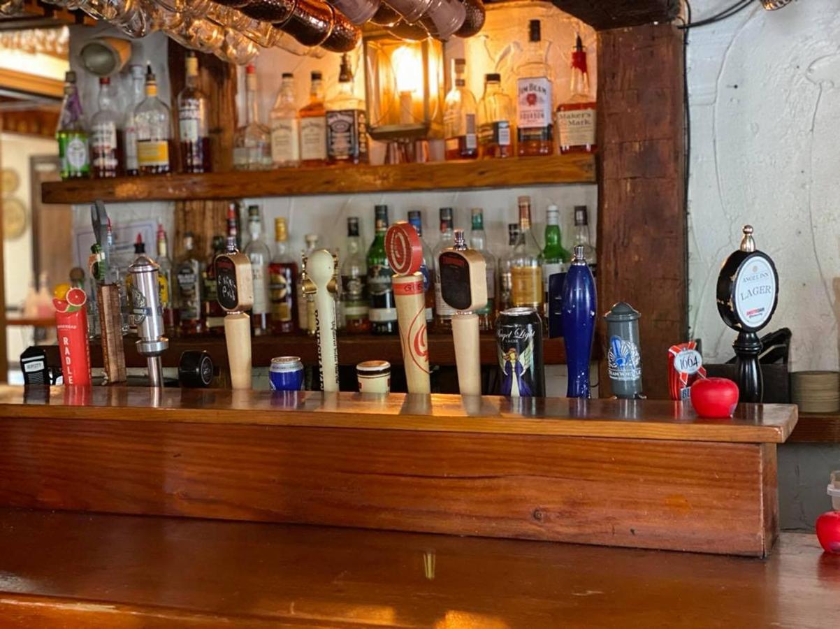 The Olde Angel Inn Niagara-on-the-Lake Εξωτερικό φωτογραφία