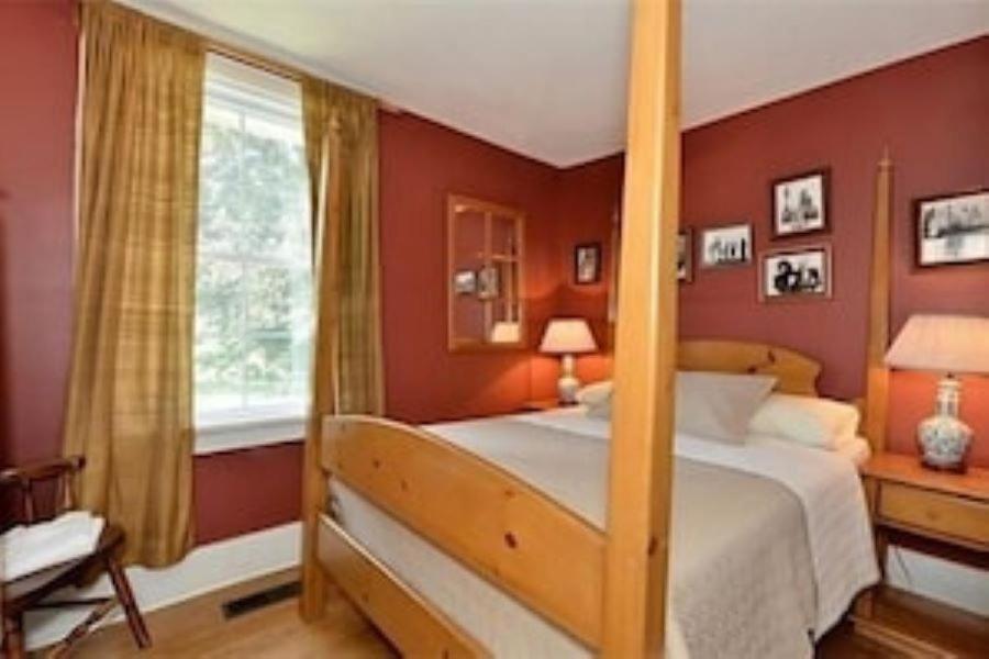 The Olde Angel Inn Niagara-on-the-Lake Εξωτερικό φωτογραφία