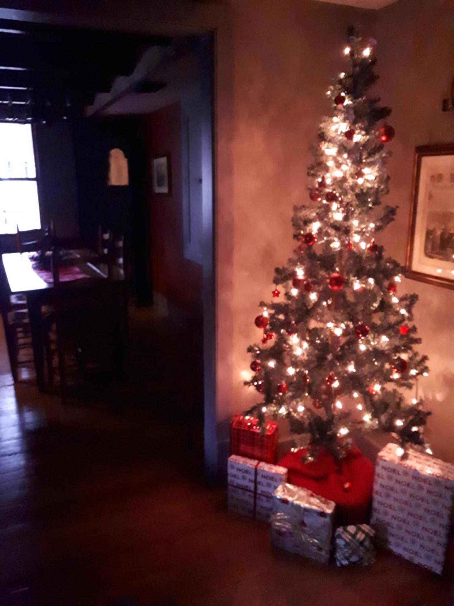 The Olde Angel Inn Niagara-on-the-Lake Εξωτερικό φωτογραφία